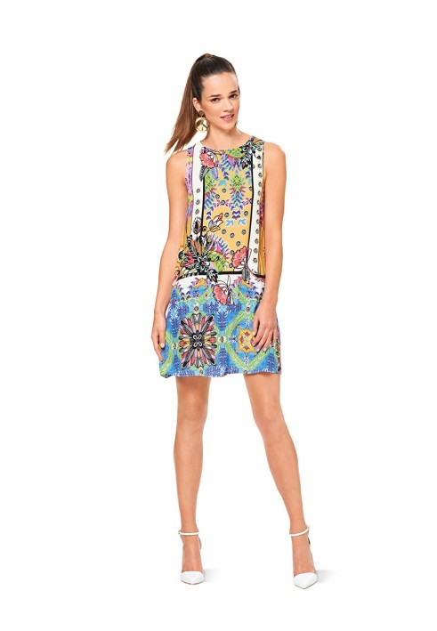 Pattern Short flared silhouette dress (Burda 1/2017, pattern number 6541 C)