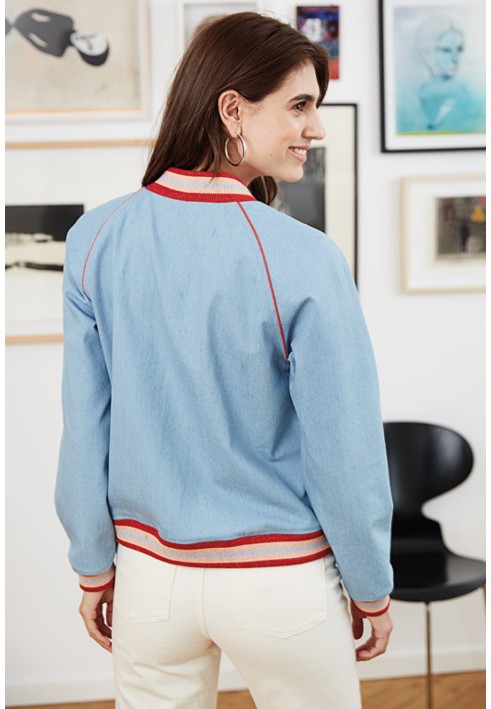 Pattern Bomber jacket with raglan sleeves (I love to sew 1/2019, pattern number 105)