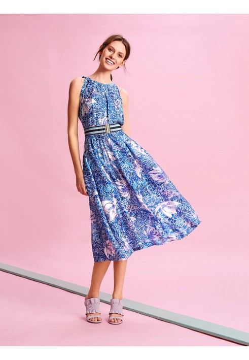 Pattern Cutaway dress with American armholes (Burda 5/2019, pattern number 101)