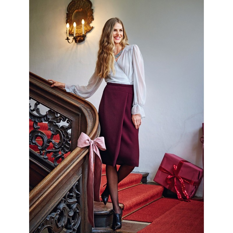 Pattern Skirt with a scent...