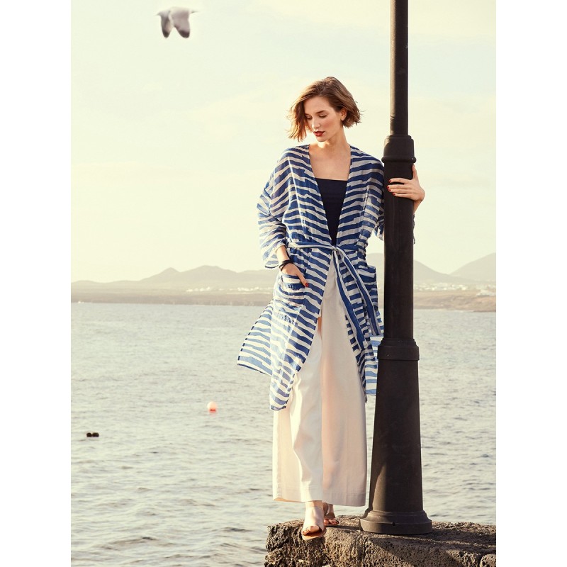 Pattern Kimono with high...