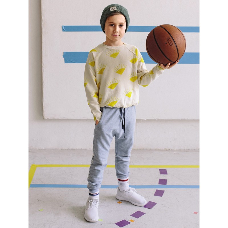 Pattern Joggers with an...