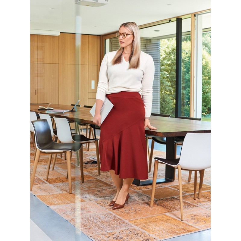 Pattern Skirt with a flared...