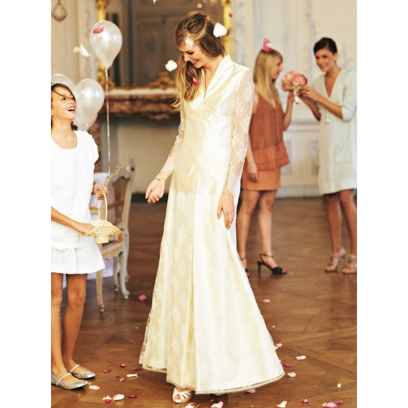 Pattern Wedding dress with...