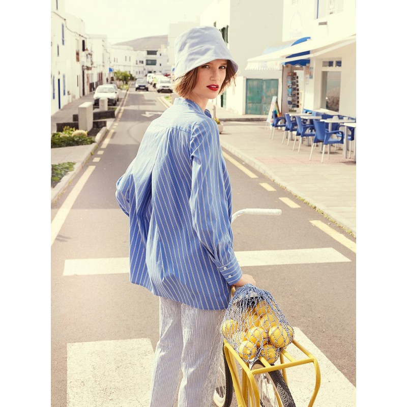 Pattern Blouse with a...