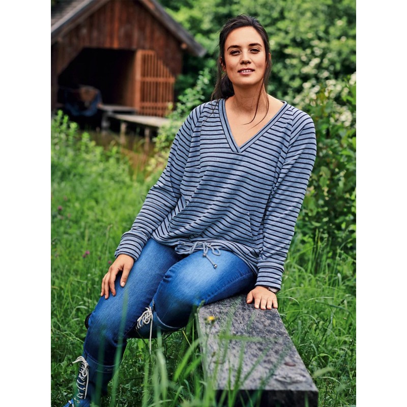 Pattern Pullover with a...