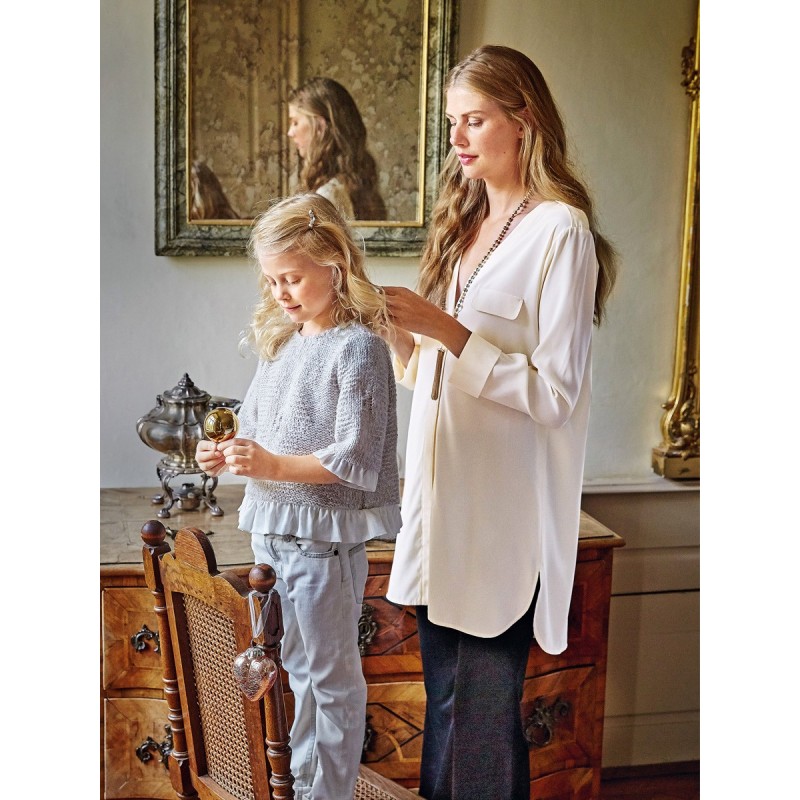 Pattern Blouse with rounded...