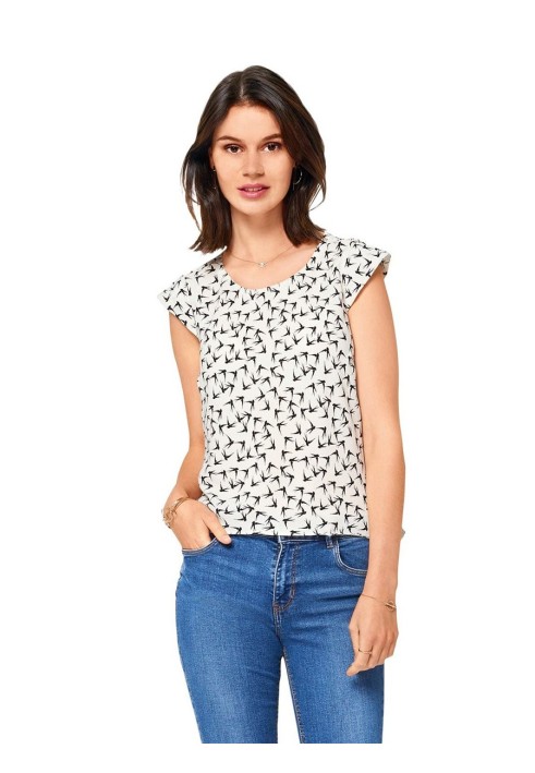 Pattern Top of straight cut with round neck (Burda 1/2017, pattern number 6501 B)