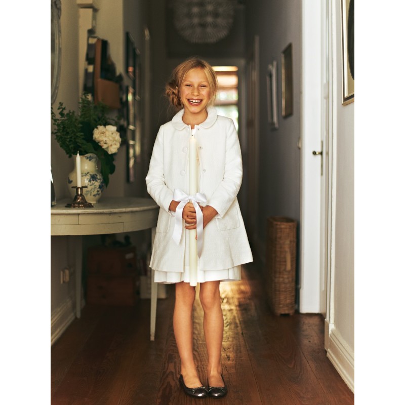 Pattern Coat of a flared...