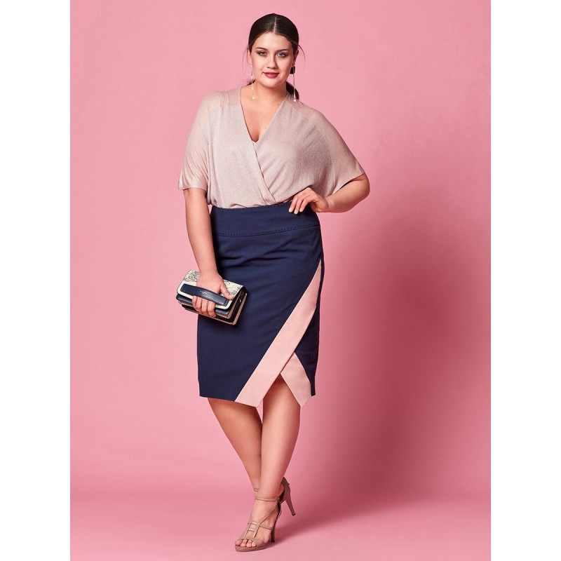 Pattern Narrow-cut skirt...