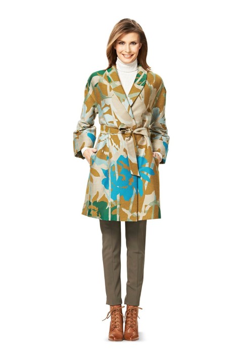 Pattern Spacious half coat with shawl collar (Burda 2/2015, pattern number 6704 B)