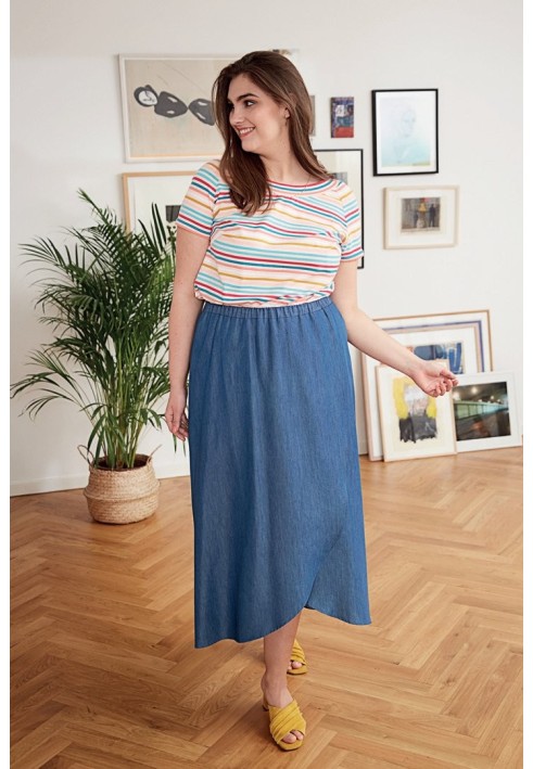 Pattern Striped T-shirt with raglan sleeves (I love to sew 2/2019, pattern number 113)