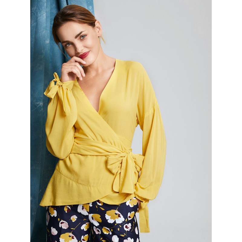 Pattern Blouse with a smell...