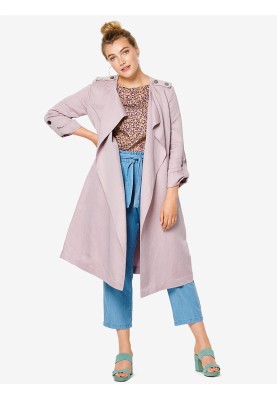 Pattern Trench coat of a free cut without a fastener (Burda 1/2020, pattern number 6213 A)