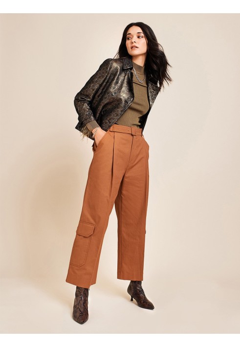 Pattern Cargo pants with a belt (Burda 9/2020, pattern number 121)