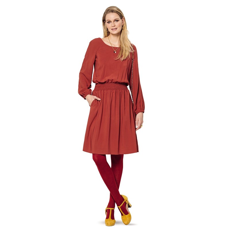 Pattern Raglan dress with a...