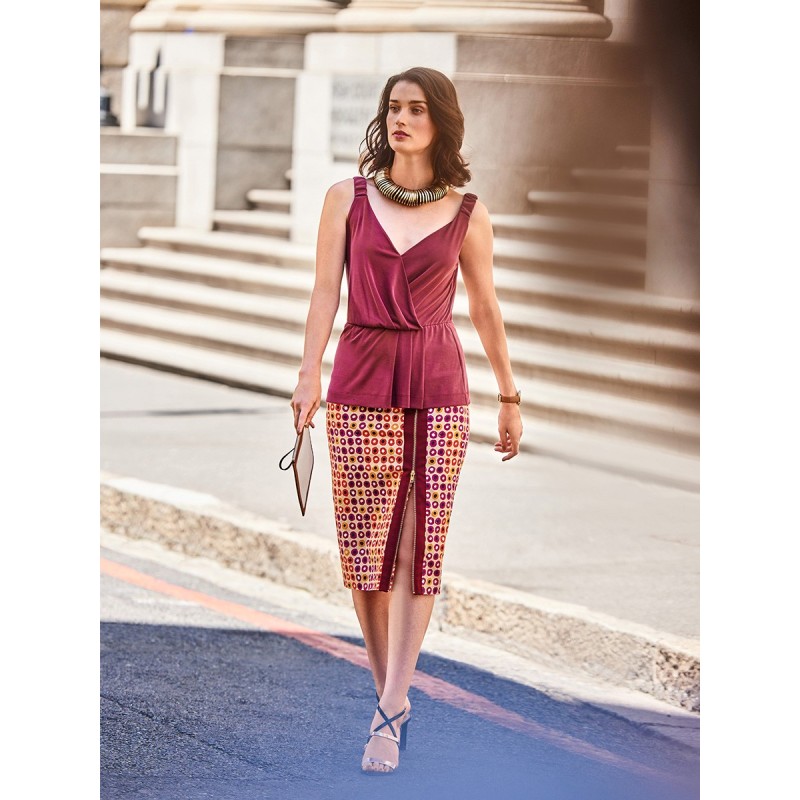 Pattern Pencil skirt with...