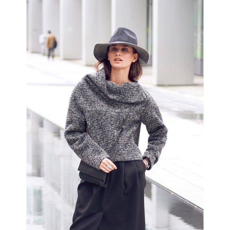 Pattern Pullover with a...