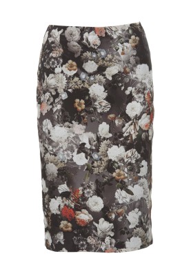 Pattern Straight cut skirt with bow belt (Burda 8/2012, pattern number 111 B)