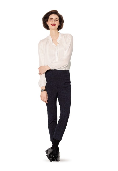 Pattern Narrow-cut knitted trousers (Burda 2/2020, pattern number 6158 A)