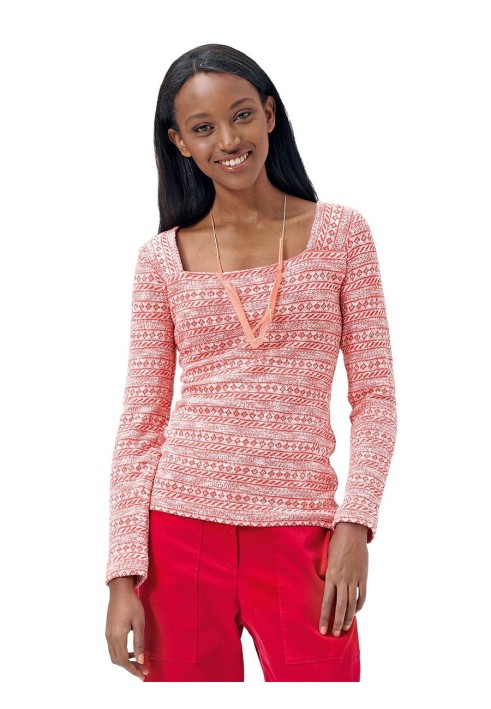 Pattern Pullover with a square neckline (Burda 2/2015, pattern number 6722 A)