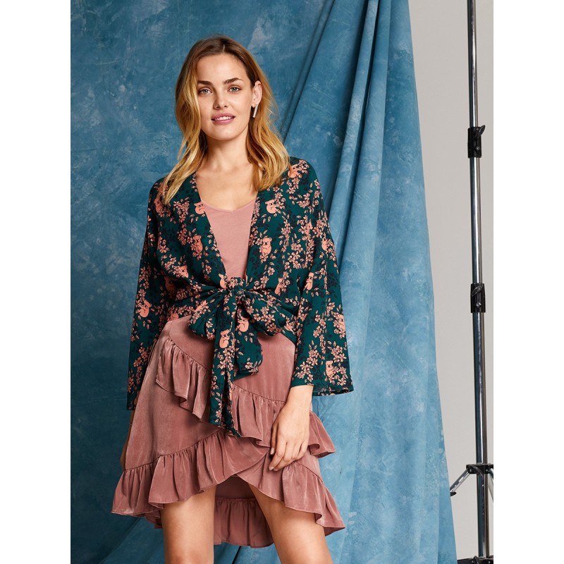 Pattern A spacious blouse...