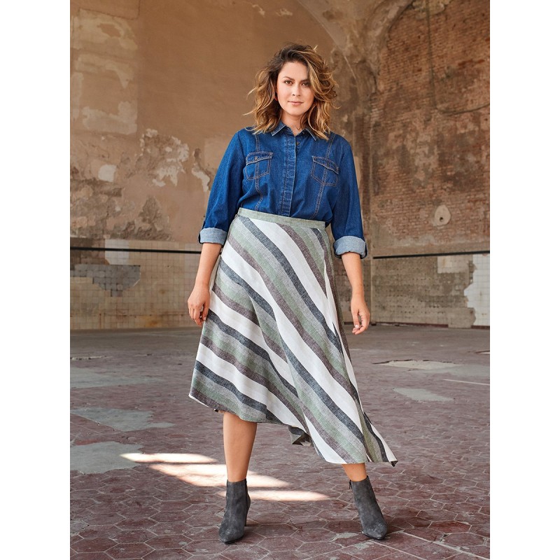 Pattern A-line skirt with...