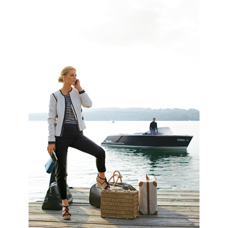 Pattern Pants with a narrow...