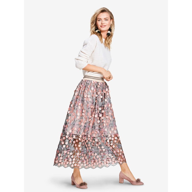 Pattern Midi skirt on a...