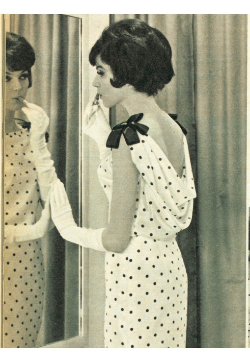 Pattern Vintage dress with an open back (Burda 5/2012, pattern number 133)