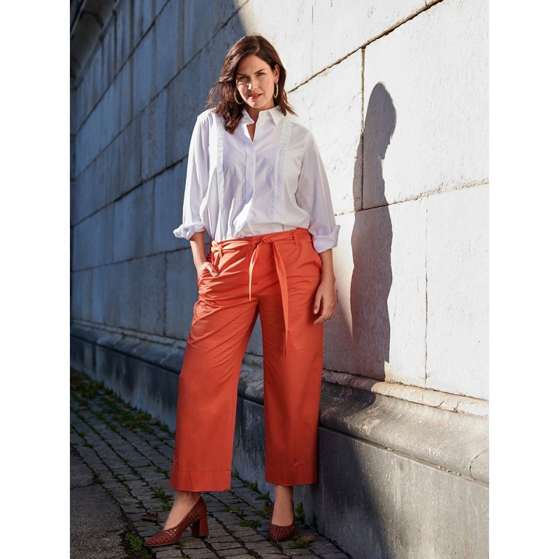 Pattern Pants with a wide...