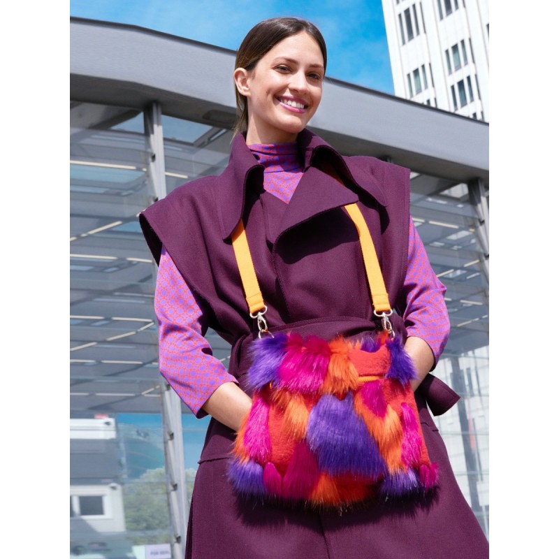 Pattern Clutch with pocket...