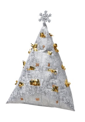 Pattern Christmas tree with decorations (Burda 2/2015, pattern number 6755 ABC)