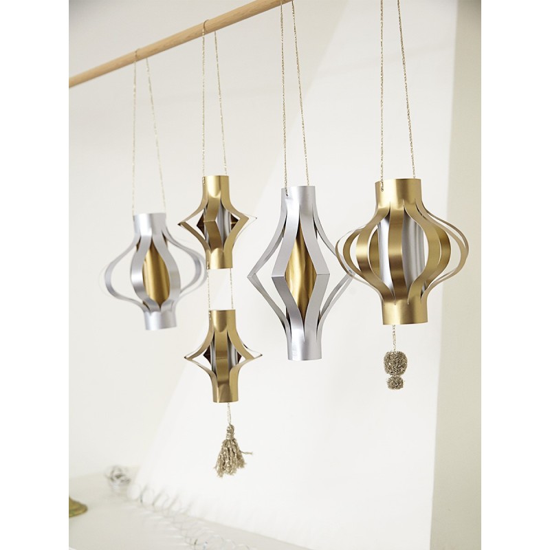 Lantern pattern for holiday...