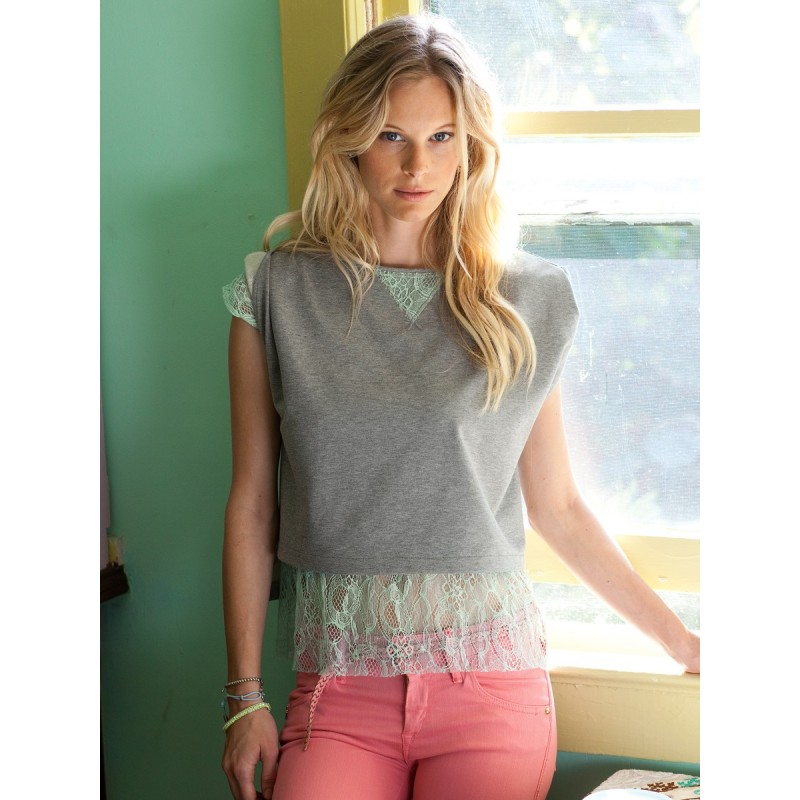 Pattern Straight cut top...