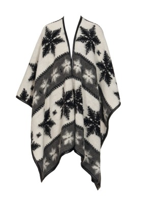 Pattern Poncho made of coarse knit fabric (Burda 10/2011, pattern number 112)