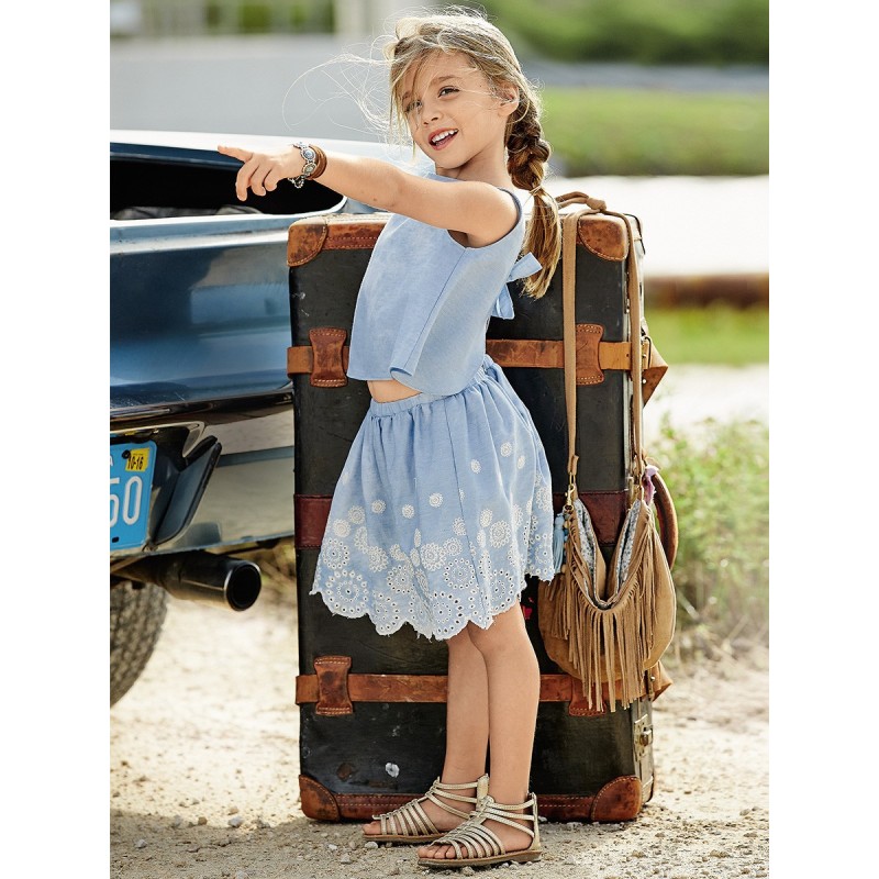 Pattern A lush skirt with a...