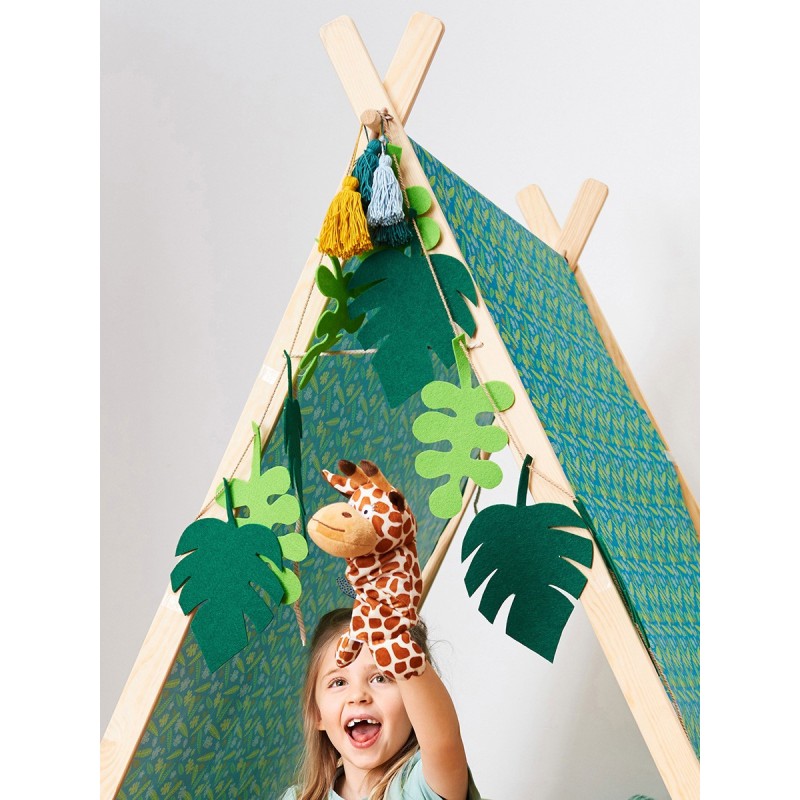 Pattern Garland of leaves...