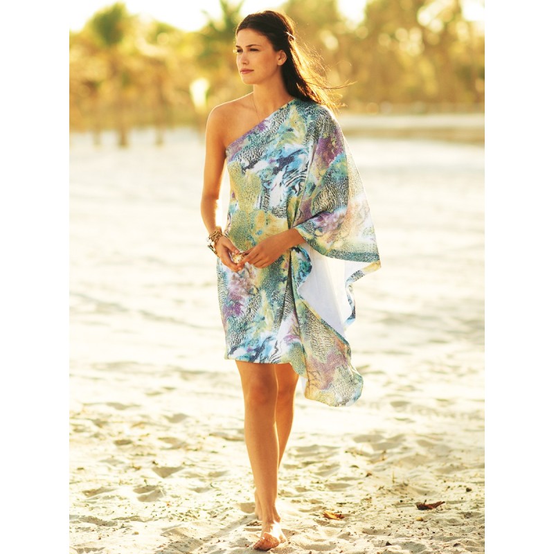Pattern Beach dress with an...