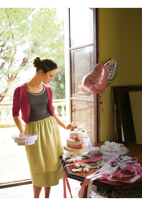 Pattern Skirt with a lush cut made of lamé poplin (Burda 3/2011, pattern number 117)