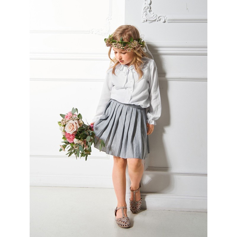 Pattern Pleated skirt on an...