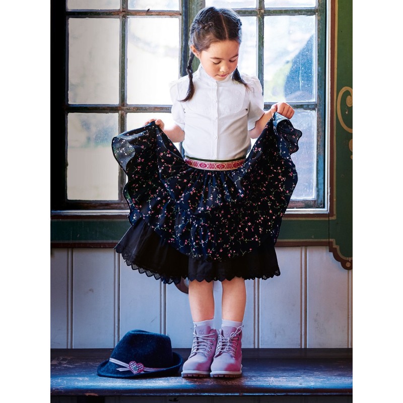 Pattern A lush skirt with a...