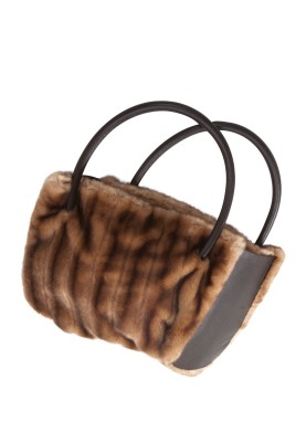 Pattern Bag made of artificial fur (Burda 10/2012, pattern number 157)