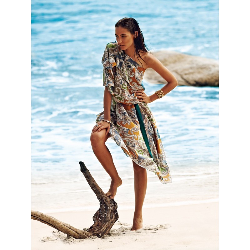 Pattern Beach dress made of...