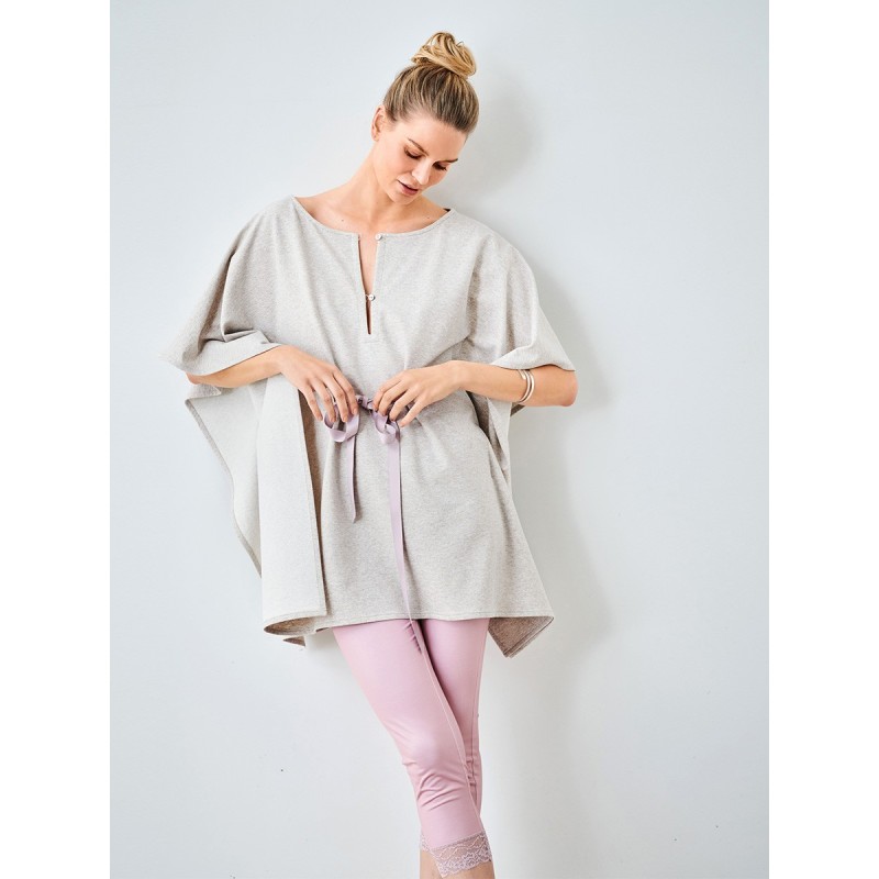 Knitted tunic-poncho...